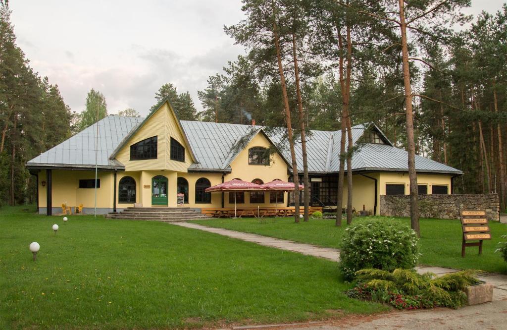 Motel Brencis Iecava エクステリア 写真